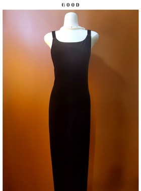 高端醋酸丝绒 U领弹力显瘦吊带连衣裙 修身打底显身材后开叉长裙i