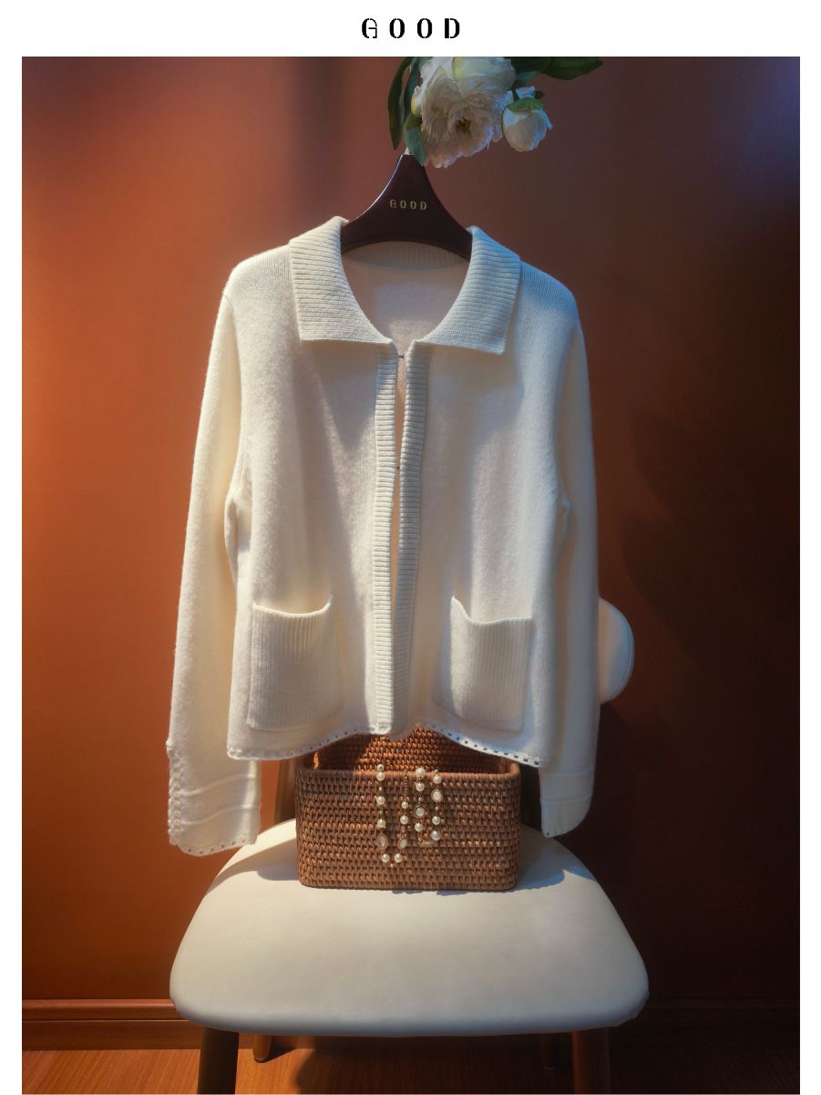 慵懒松驰感减龄外套 30羊绒70羊毛 勾花袖边口袋毛衣女士洋气上衣