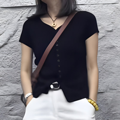 黑色短袖设计感单排扣开衫T恤