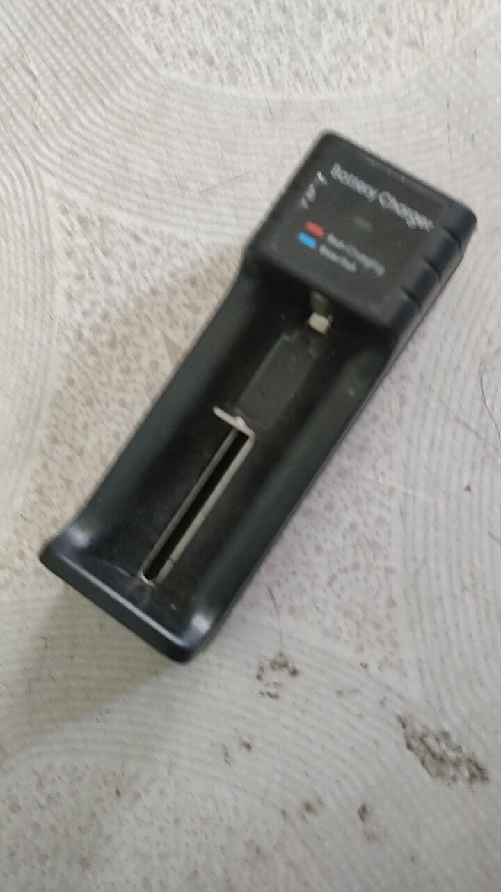 18650锂电池充电器多功能通PCB电路板/印刷线