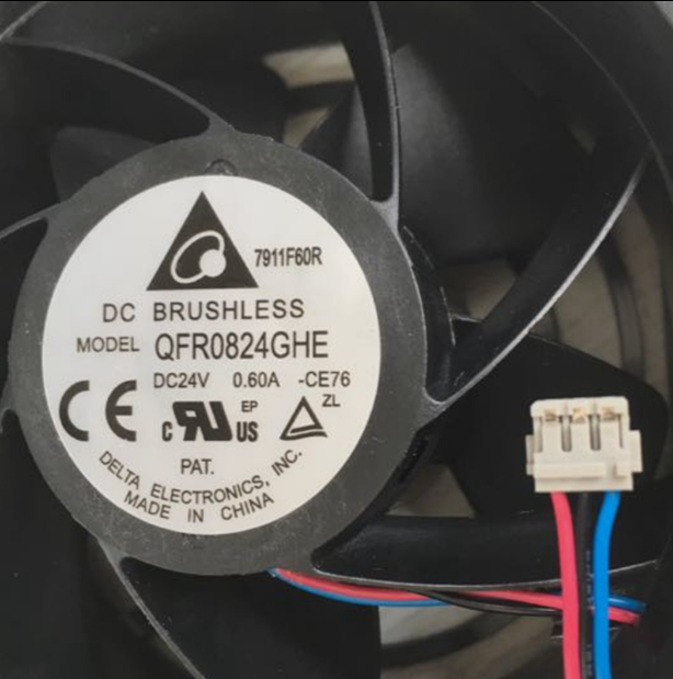 风机散热台达台达变频器风扇