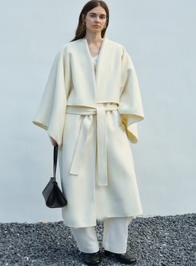 胡可的买手店 RUTHESE高支羊毛斗篷式宽袖飘逸白色长款配腰带大衣