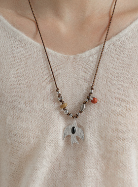 胡可的买手店 真己·黑玛瑙镶嵌锤面候鸟编绳项链