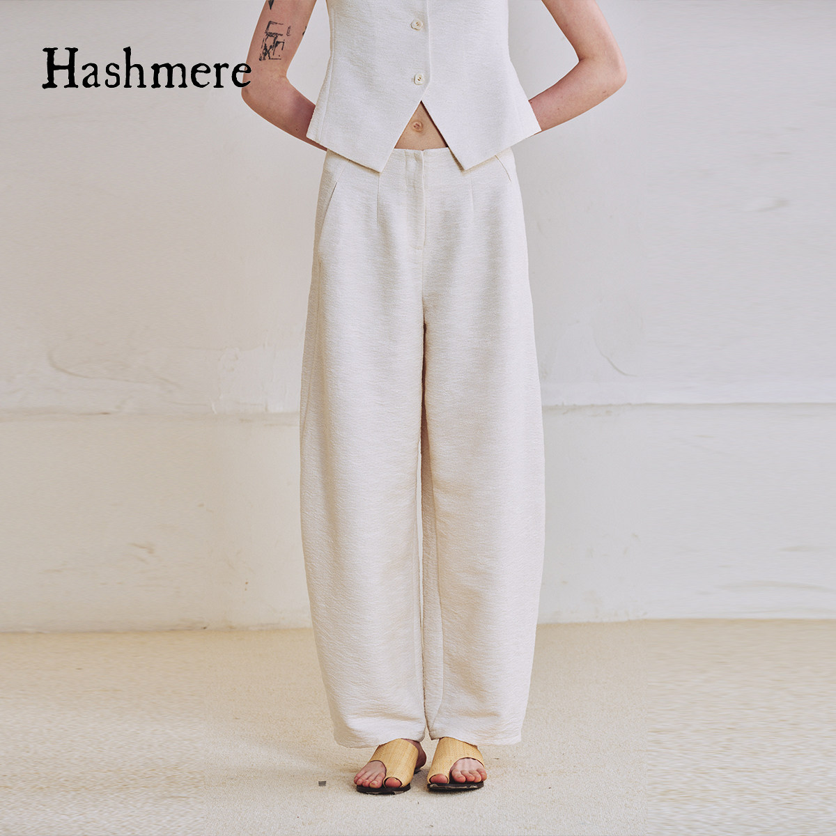 胡可的买手店 Hashmere希腊盐白肌理感高腰复古宽松廓形香蕉裤