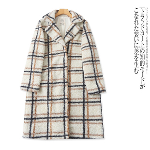 S8698外贸欧美女士毛绒大衣冬款翻领格子宽松吃长款羊羔绒外套