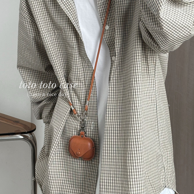 AirPodsPro3斜跨复古皮质耳机壳