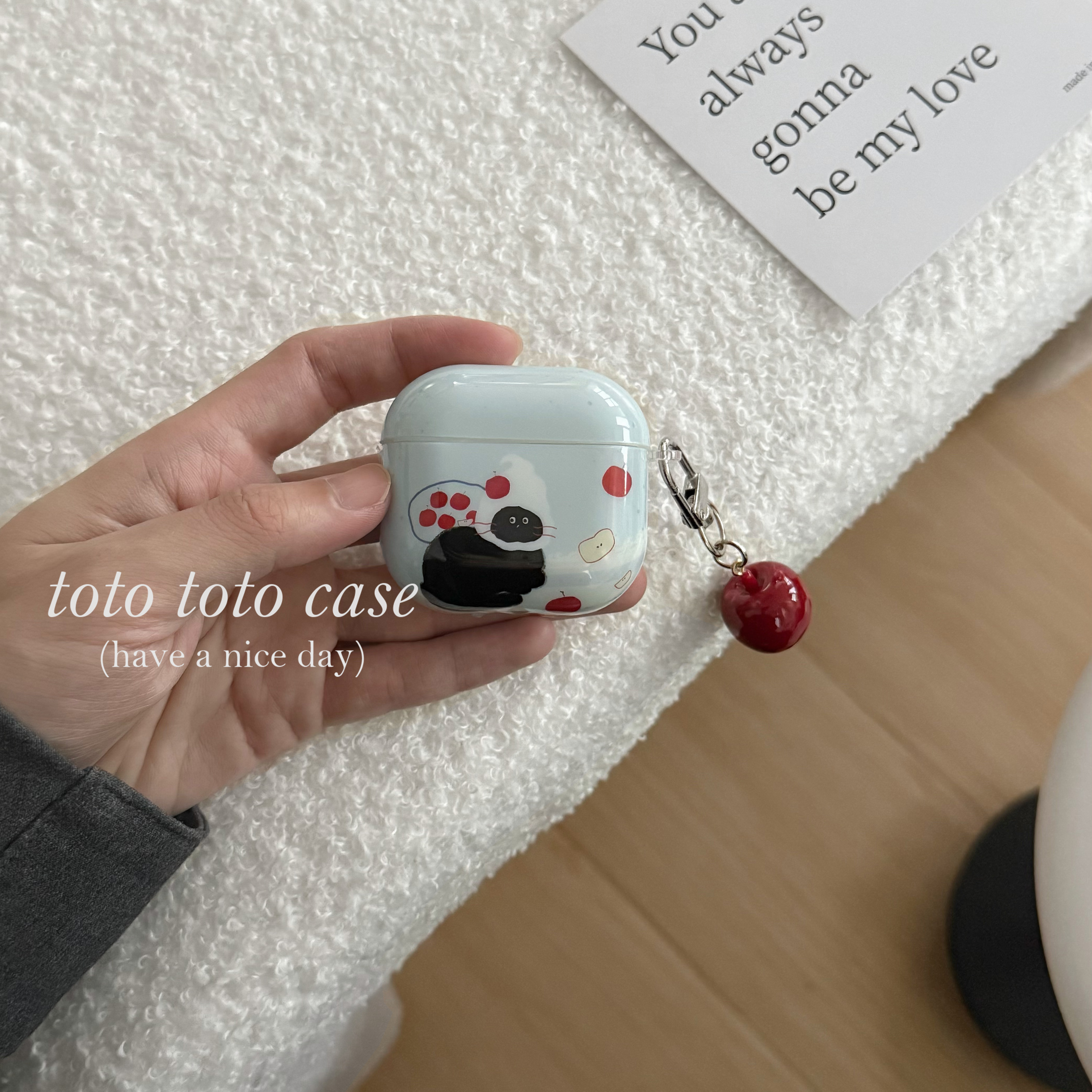 小众ins浅蓝色猫咪插画Airpods4代耳机套适用苹果2代蓝牙耳机套AirPods3代立体苹果挂件Airpodspro2防摔保护