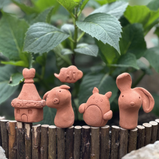 手工捏动物摆件花插陶土红陶兔子猪龙猫花朵房子插件迷你多肉摆件