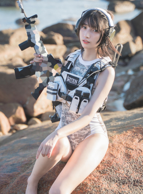 迷彩泳衣女运动款连体保守学生小胸遮肚显瘦专业速干款温泉游泳