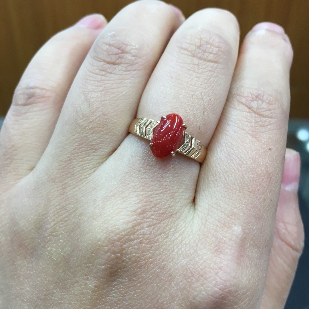 七宝珊瑚：精品戒指18K金镶嵌戒指18k金钻石13.5圈口 服饰百搭