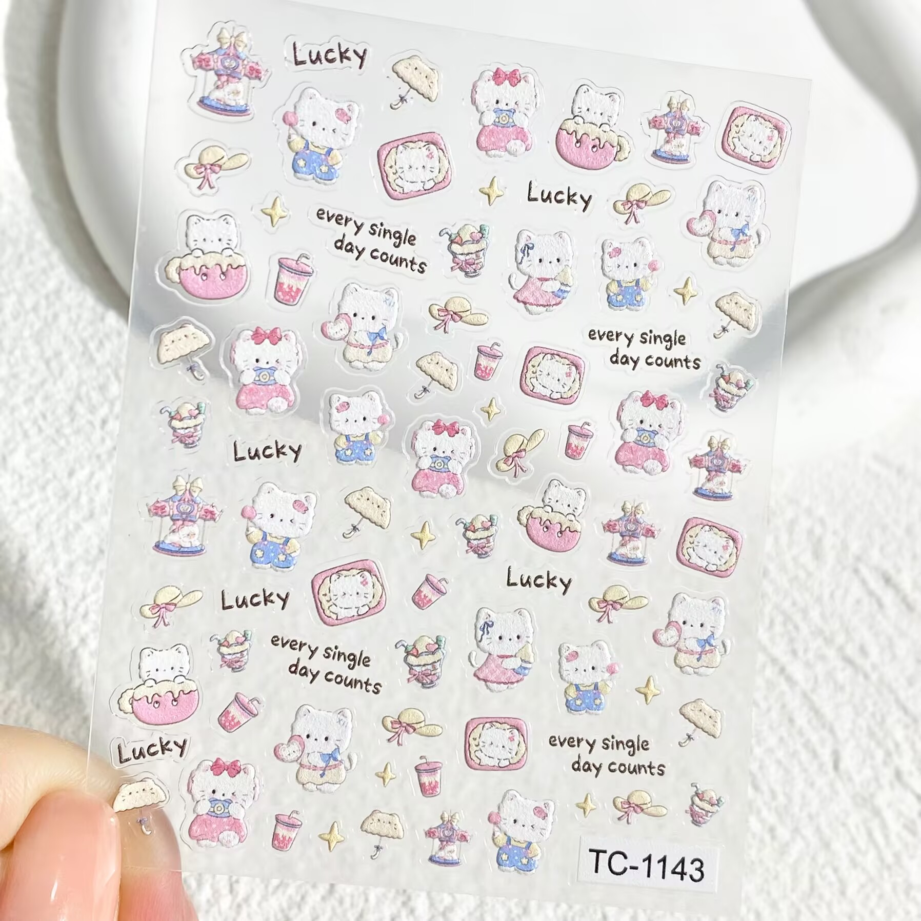 可爱hellokitty浮雕美甲贴纸