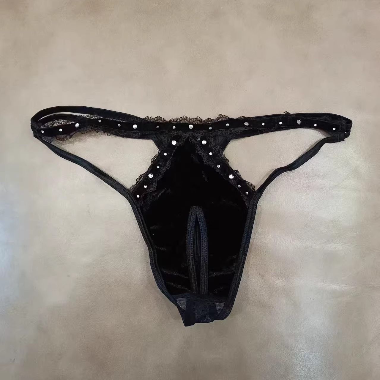 艾塔丽丝    欧美女士内裤丝绒镂空性感丁字裤适合臀围2728,女士内衣/男士内衣/家居服,女丁字裤,淘宝优惠券,粉丝福利购,淘宝优惠卷