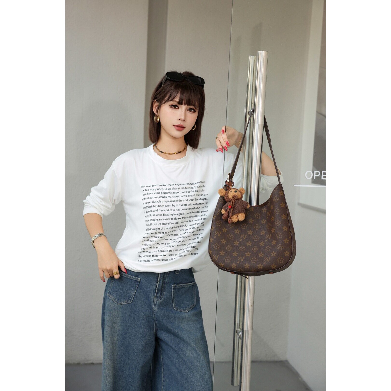 优草坊正品女包2026新款潮时尚女士大容量饺子包宽肩带单肩斜挎包