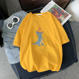 黄色