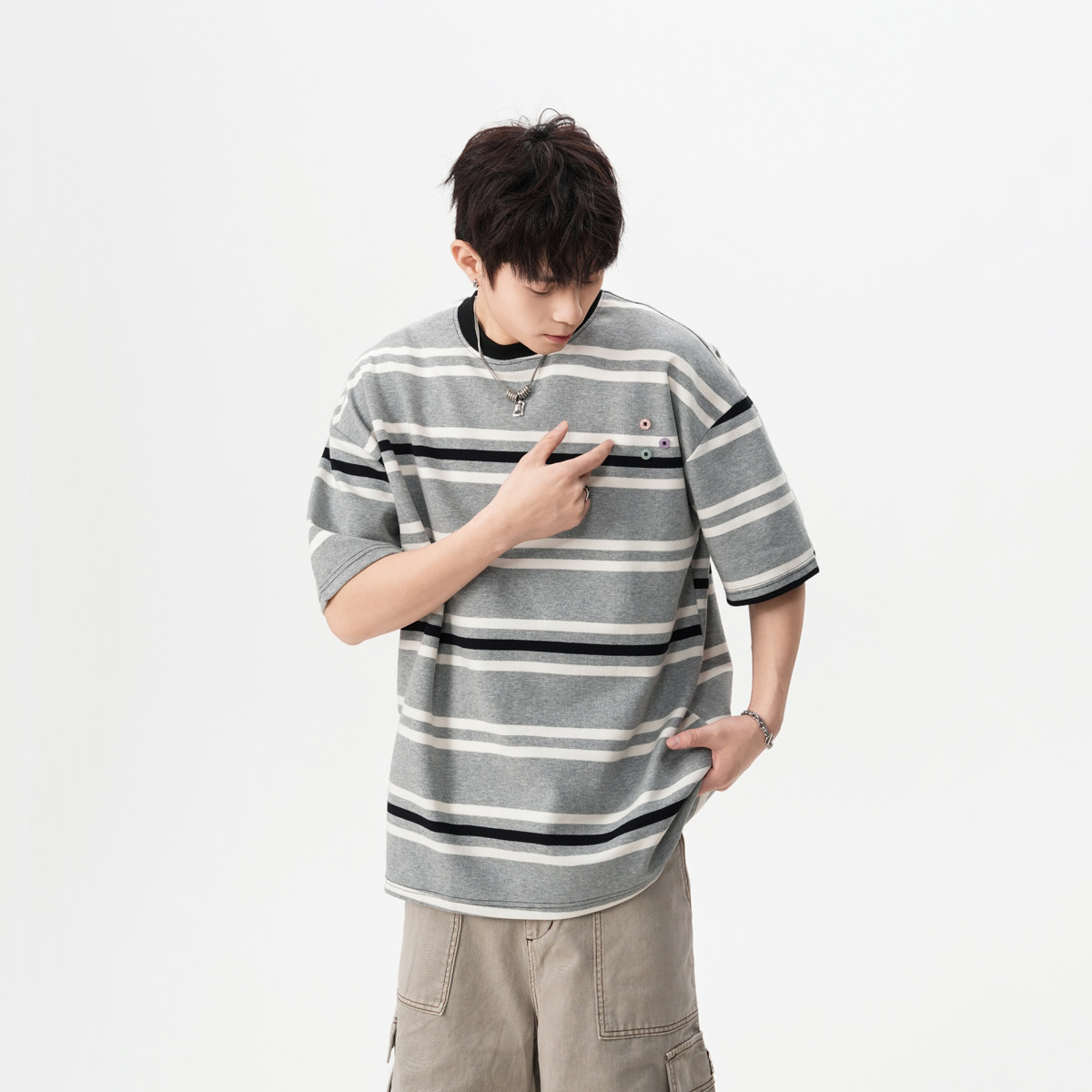 高质量2025夏装日系拼色扣子设计条纹短袖t恤A025-DT05-P45控65,男装T恤,电商A025