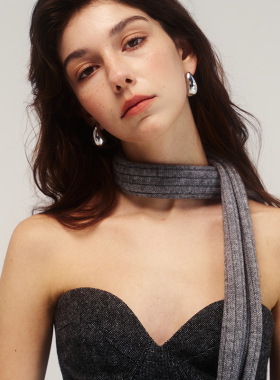 ELIATELIER“万能单品”纯羊毛肌理感极细超长款绞花围巾