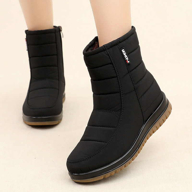中老年女雪地靴防滑短靴加绒保暖