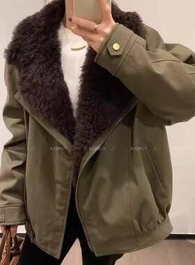 欧洲站2025秋冬羊羔毛领羽绒服女冬季宽松厚款保暖外套绿色派克服