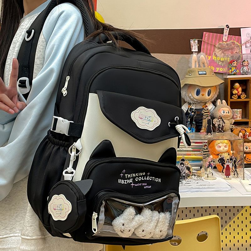 黑色女学生大容量高颜值双肩书包