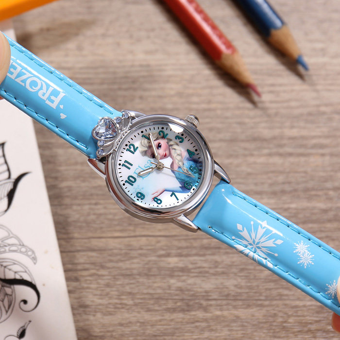 迪士尼儿童夜光手表女水钻皇冠公主石英表防水小学生电子表女孩表