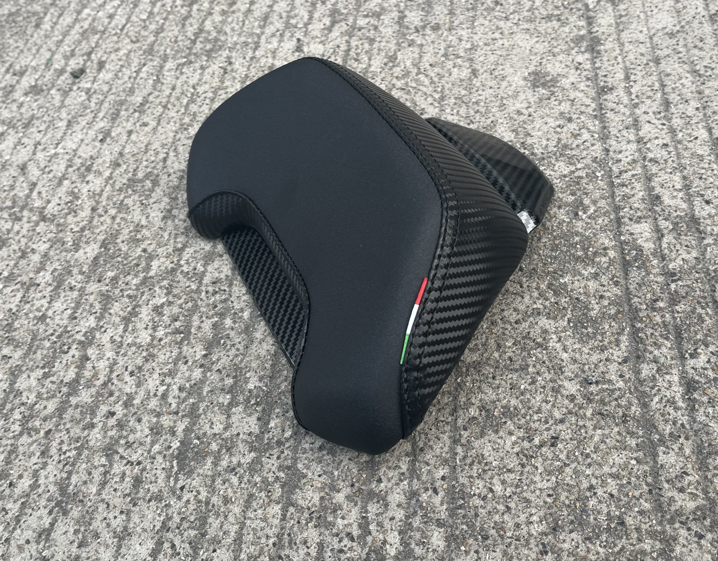 适用于钱江QJ22款鸿150ADV踏板坐垫靠背腰靠大阳ADV150