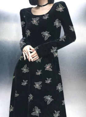 TZ82146--蝴蝶飞舞女装连衣裙轻奢百搭气质长袖时尚