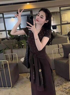 M21高端精致礼服气质名媛女神范高级感小香风灰色连衣裙