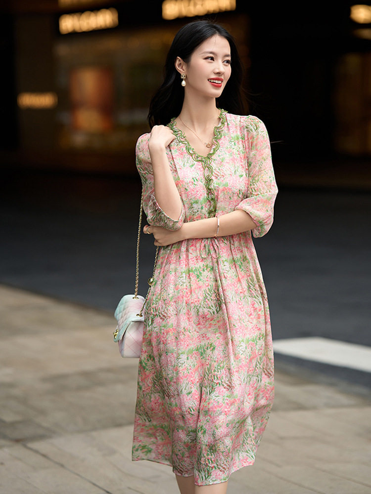 90474 真丝印花连衣裙夏女装 木耳花边V领减龄花卉印花桑蚕丝裙子