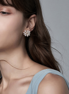 VA珠宝 复古款 爆米花糖 天然珍珠强光花 耳钉/耳夹