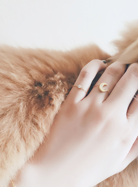 月亮抽拉戒指VA珠宝设计