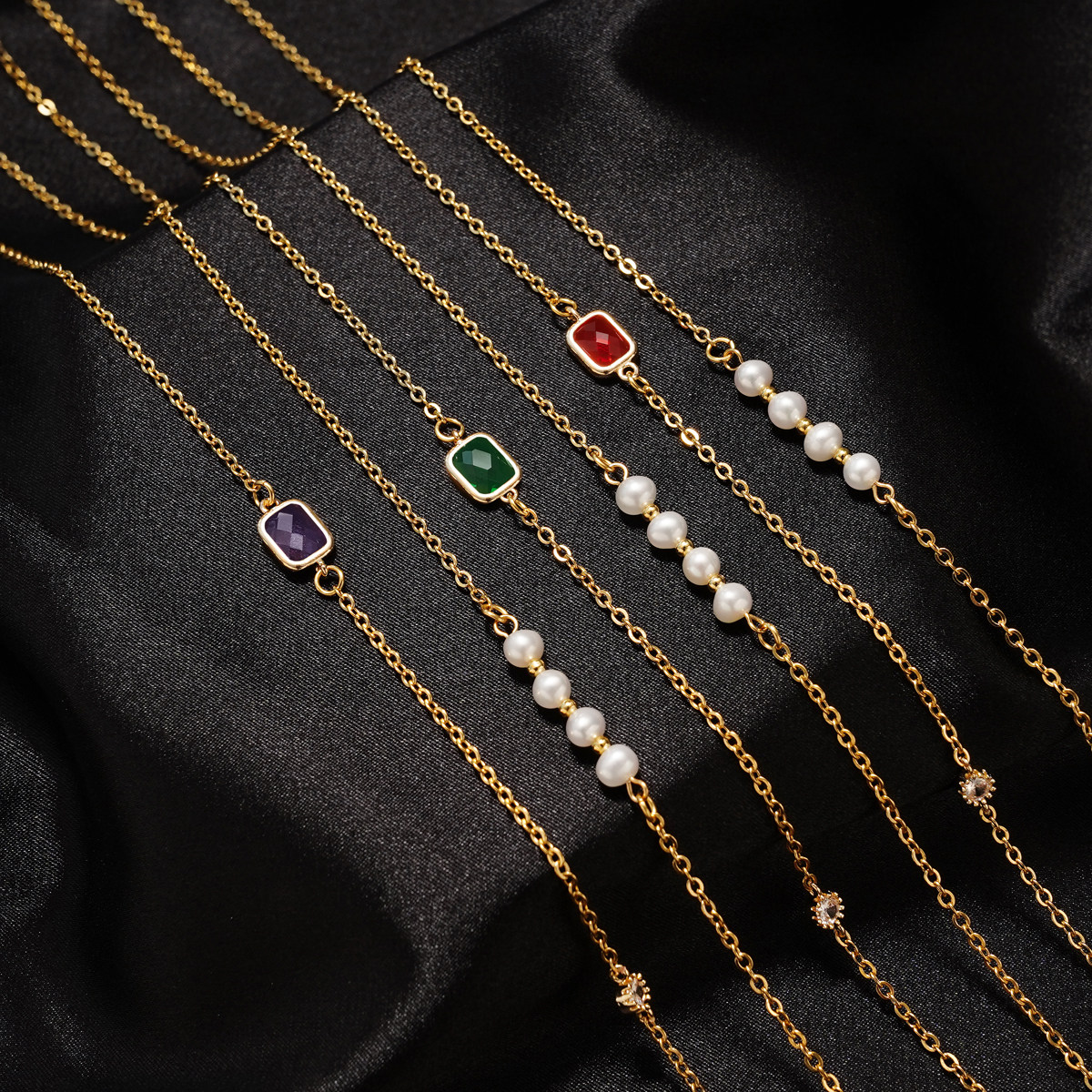 钛钢眼镜链条女挂脖网红原创复古珍珠保色挂链墨镜眼镜链口罩链