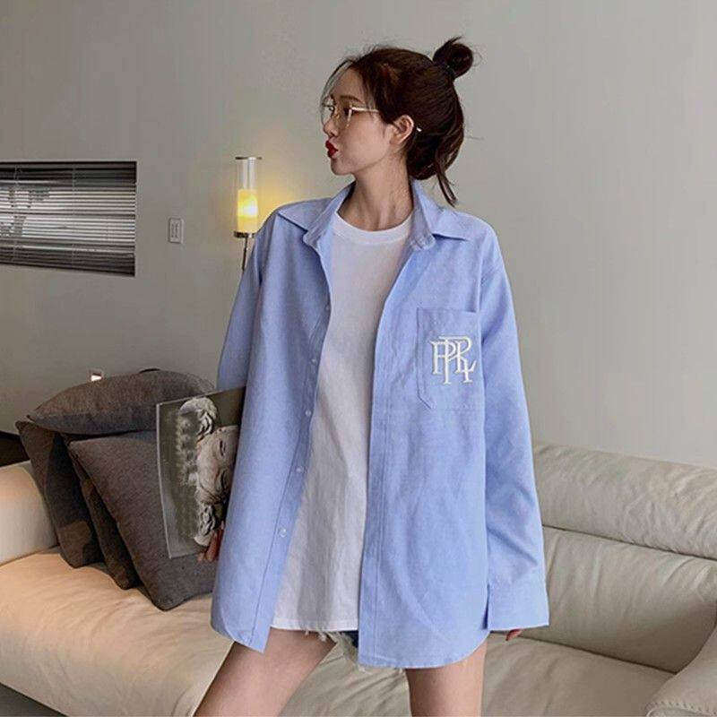 春秋刺绣蓝色衬衫女长袖设计感小短外套