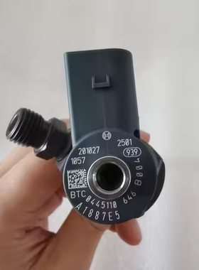 适配大众2.0共轨柴油版喷油器0445110046 0445110369 0445110647