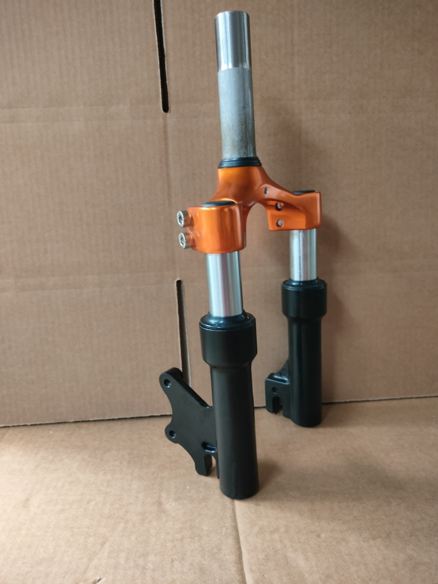 滑板车液压减震改装轮椅车头油压避震8140寸代驾车前叉升特希洛普