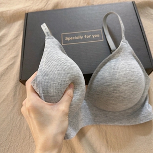 漫画胸~外扩型上托内衣女小胸聚拢平胸显大无痕超厚文胸罩防下垂