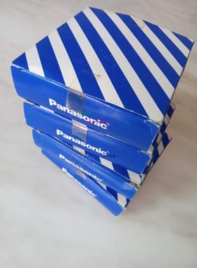 现货供应FPG FPX-COM1 2 3 4 6通信插件AFP7CCS1M1