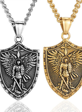 钛钢战神天使盾牌男士项链霸气嘻哈不掉色高级感不锈钢吊坠毛衣链