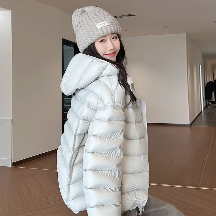 90白鸭绒排骨羽绒服女款轻薄