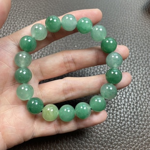 独龙玉冰飘绿花珠子手串