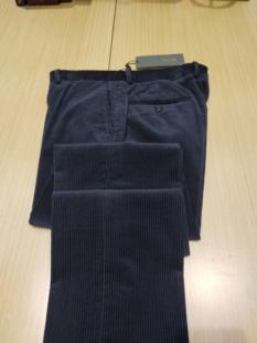 TRANDS秋冬新款休闲裤。意大利灯芯绒。棉跟羊绒面料使手感更柔软