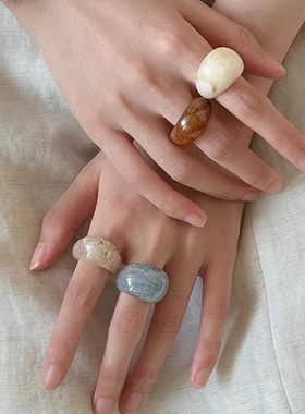 韩国复古小众设计古风亚克力戒指女夏季2024新款爆款食指独特指环