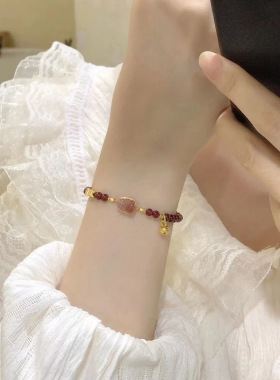 新中式貔貅手链女幸运聚财旺财小众简约高颜值ins草莓晶闺蜜手链