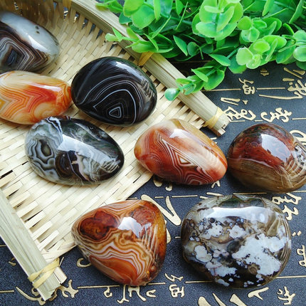 缠丝玛瑙石雨花石手把件精品收藏原石头天然鹅卵石大品特大纪念品