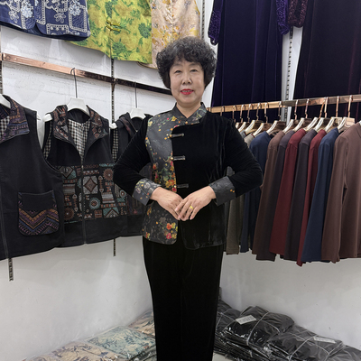 高端妈妈新中式丝绒拼色长袖洋气衬衫女收腰盘扣旗袍开衫打底衫