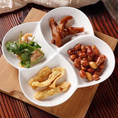 纯白陶瓷梅花四格盘分餐盘