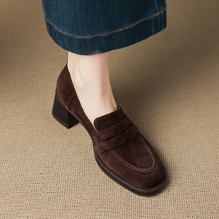 2025秋冬新复古磨砂乐福鞋女秋冬羊皮加绒粗高跟单鞋一脚蹬小皮鞋