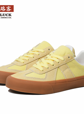 极路客新款德训鞋鹅黄色板鞋正品男女款休闲鞋耐磨减震专业滑板鞋