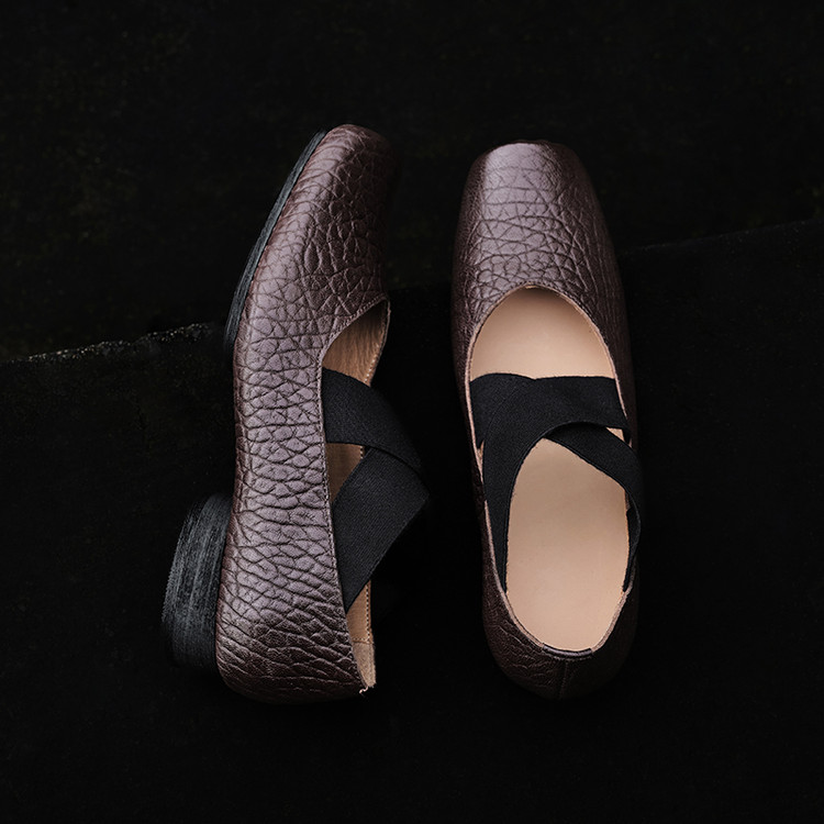 2026春秋季新款方头平跟单鞋橡胶头层牛皮芭蕾舞平底鞋时尚芭蕾鞋