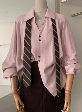高知miu系粉色衬衫女秋季独特超好看单穿宽松领带衬衣学院风上衣
