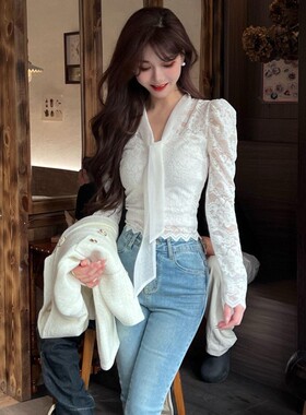 卡卡女装官方正品《薄纱浪漫》法式蝴蝶结绑带拼接蕾丝衫长袖上衣